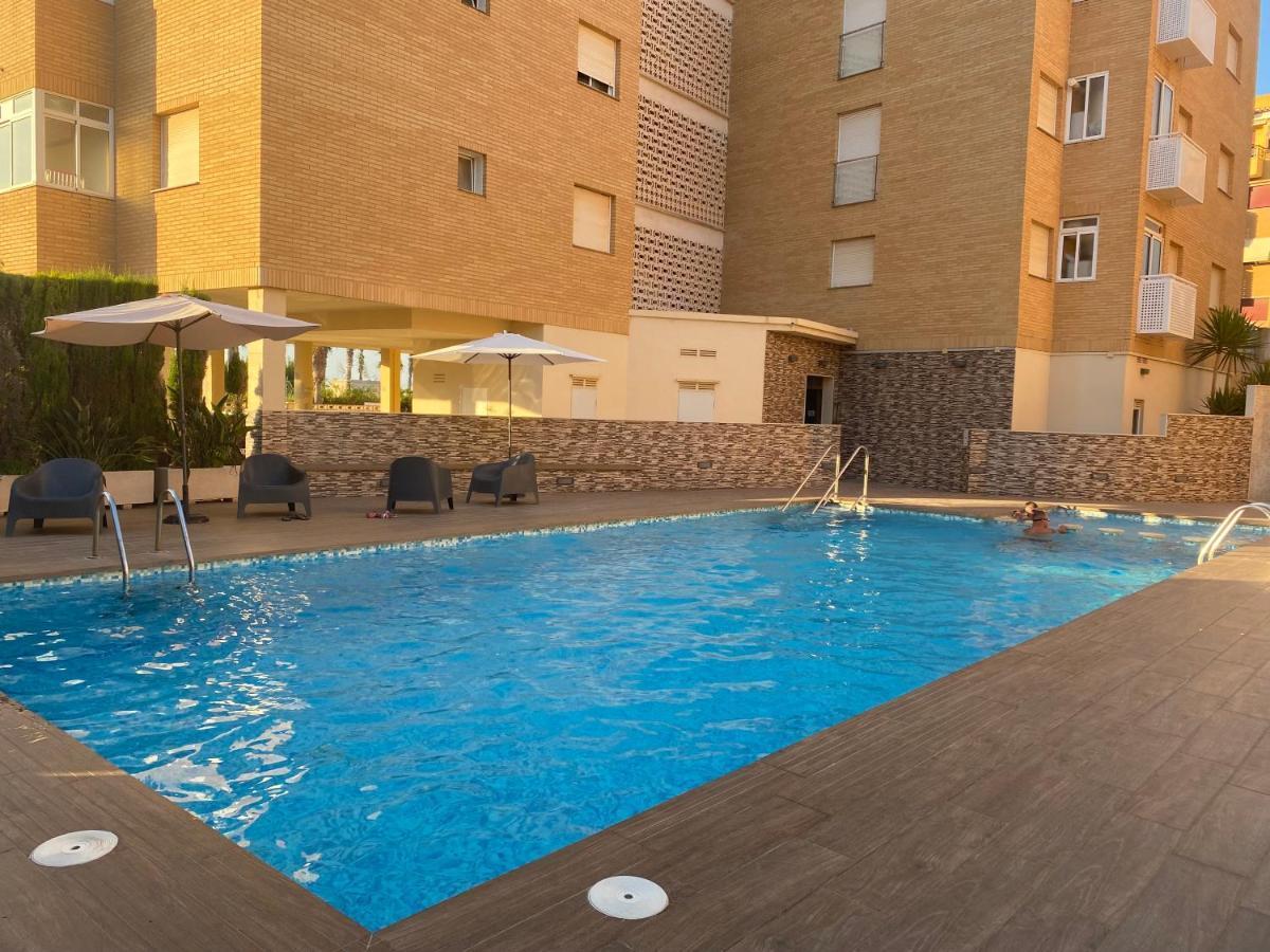 Apartamento A 100 Metros De La Playa Con Grande Terraza Y Vistas Al Mar Daimus Exteriör bild
