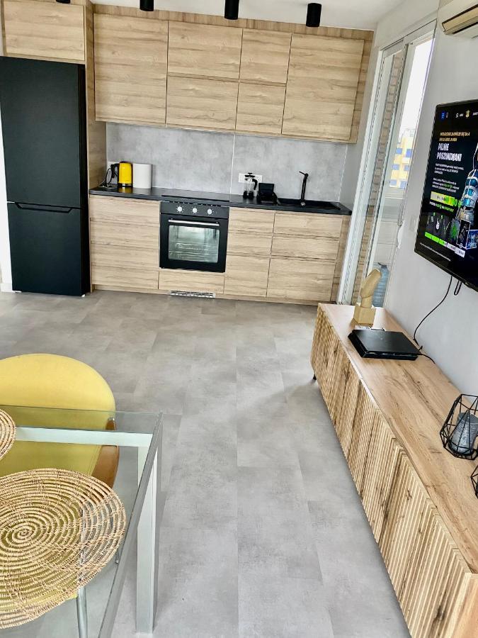 Apartamento A 100 Metros De La Playa Con Grande Terraza Y Vistas Al Mar Daimus Exteriör bild